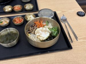チェーン店のビビンバ
